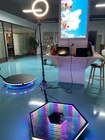 Obrotowy holograficzny wyświetlacz 3D Automatyczna budka do selfie 360 ​​stopni