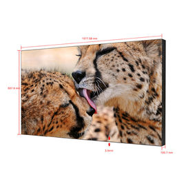 Przerwa 0,8 mm 500 cd / m2 4K Digital Signage Rozwiązania do wyświetlania na ścianach wideo 55 cali na wystawę komercyjną