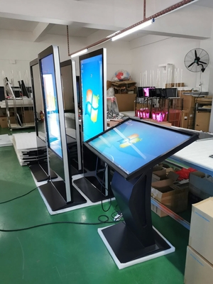 55-calowy kiosk z cyfrowym sygnalizacją Android z jasnością 400CD/M2