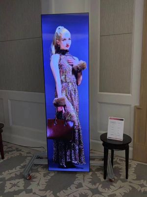 88-calowy, spersonalizowany ekran LCD barowy o wysokiej jasności i szerokim kącie widzenia do komercyjnych systemów digital signage