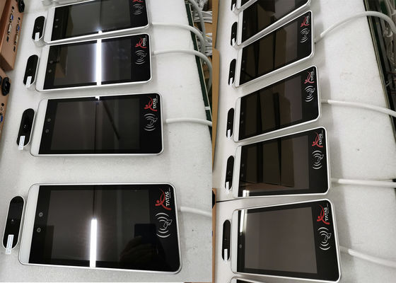 Czytnik kart RFID biometryczne rozpoznawanie twarzy Automatyczny pomiar temperatury termicznej Terminal dostępu do systemu rozpoznawania twarzy