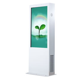 65-calowy zewnętrzny stojący wyświetlacz reklamowy LCD Digital Signage 2500nits