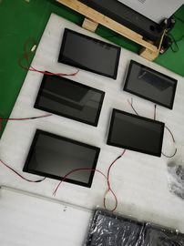 21,5-calowy, łatwy w instalacji odtwarzacz LCD z metalową ramą i cyfrowym szyldem